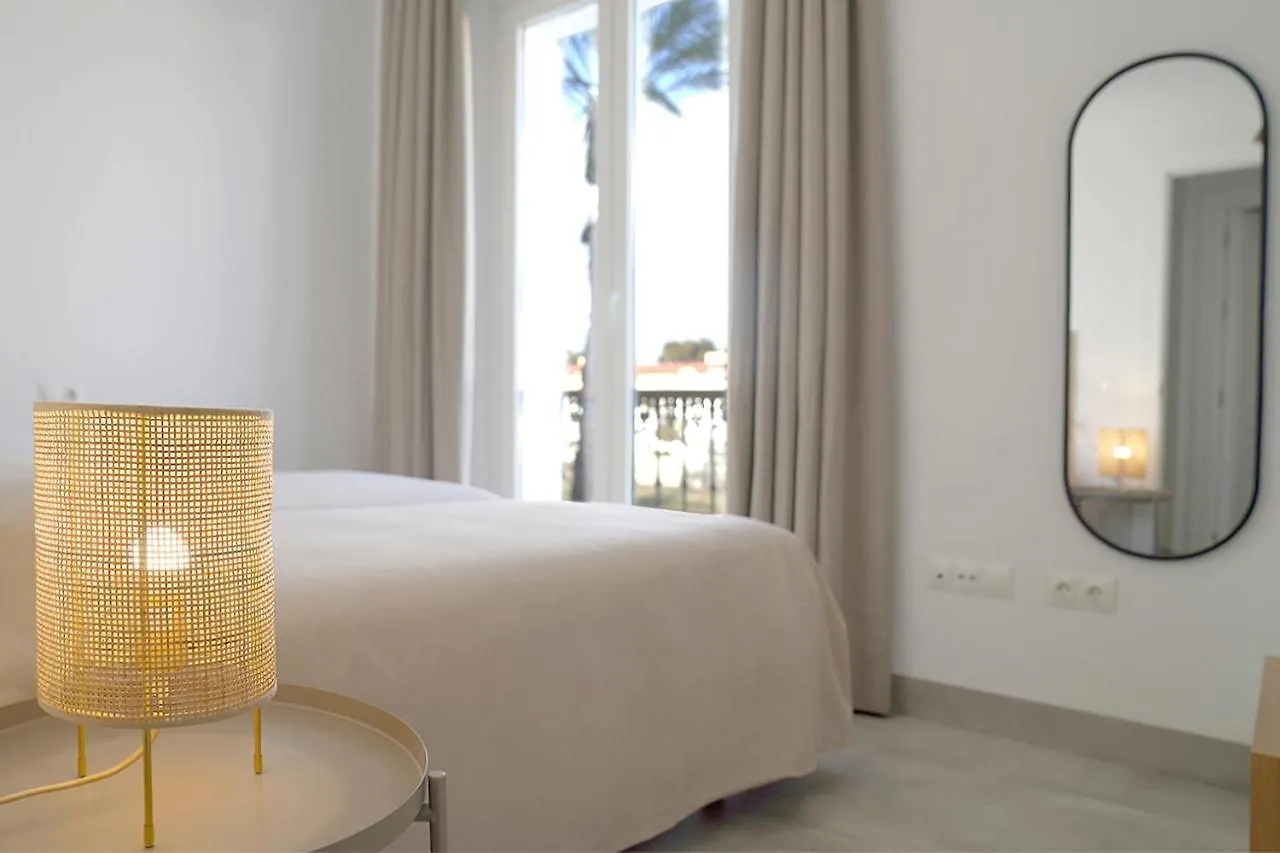 Casa De La Vega Suites Chiclana de la Frontera Aparthotel