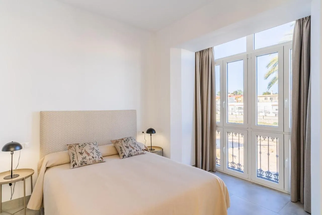 Casa De La Vega Suites Chiclana de la Frontera Aparthotel