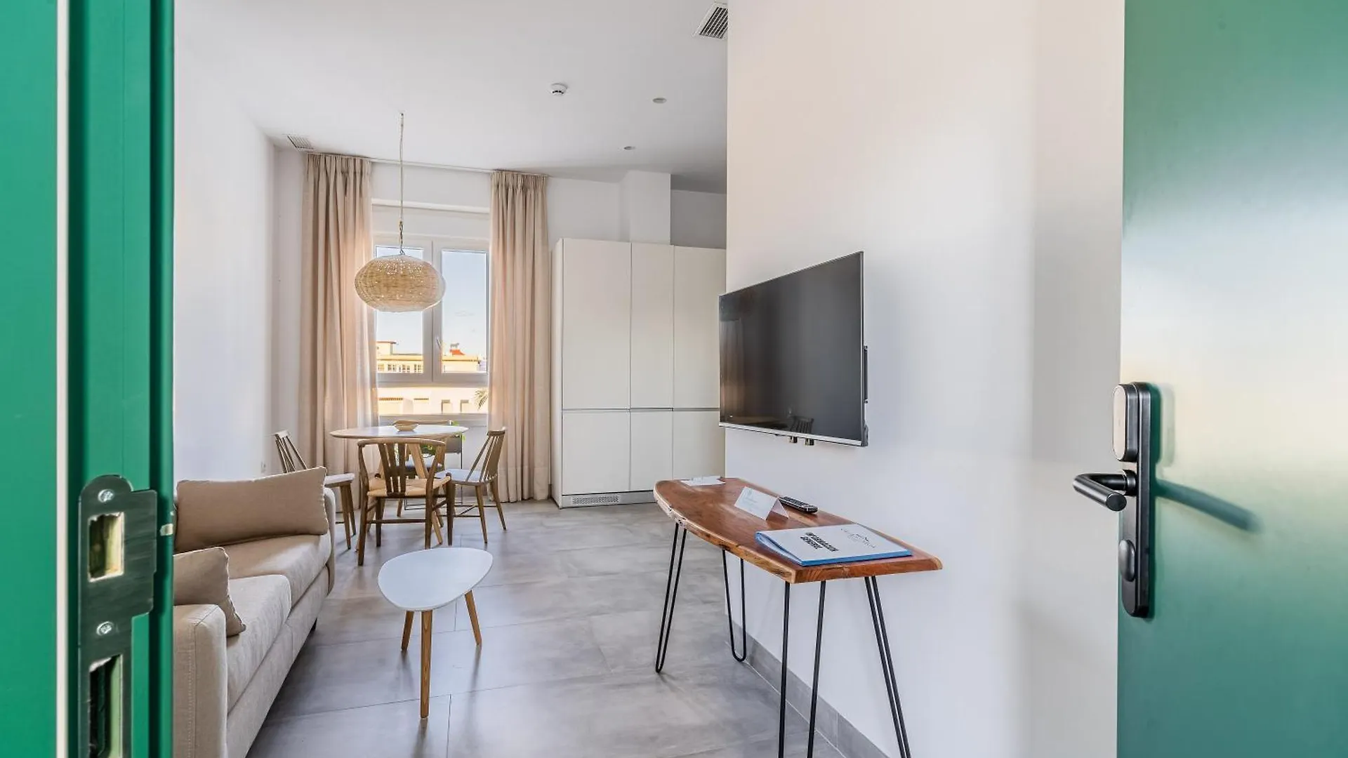 Aparthotel Casa De La Vega Suites Chiclana de la Frontera