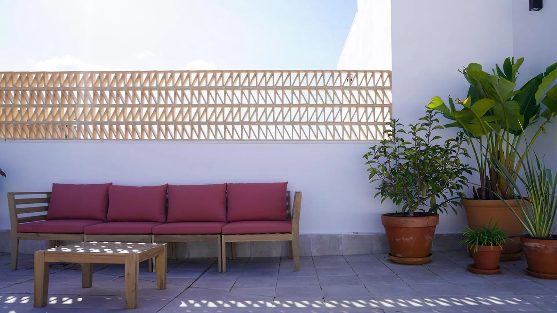 Casa De La Vega Suites Chiclana de la Frontera Aparthotel