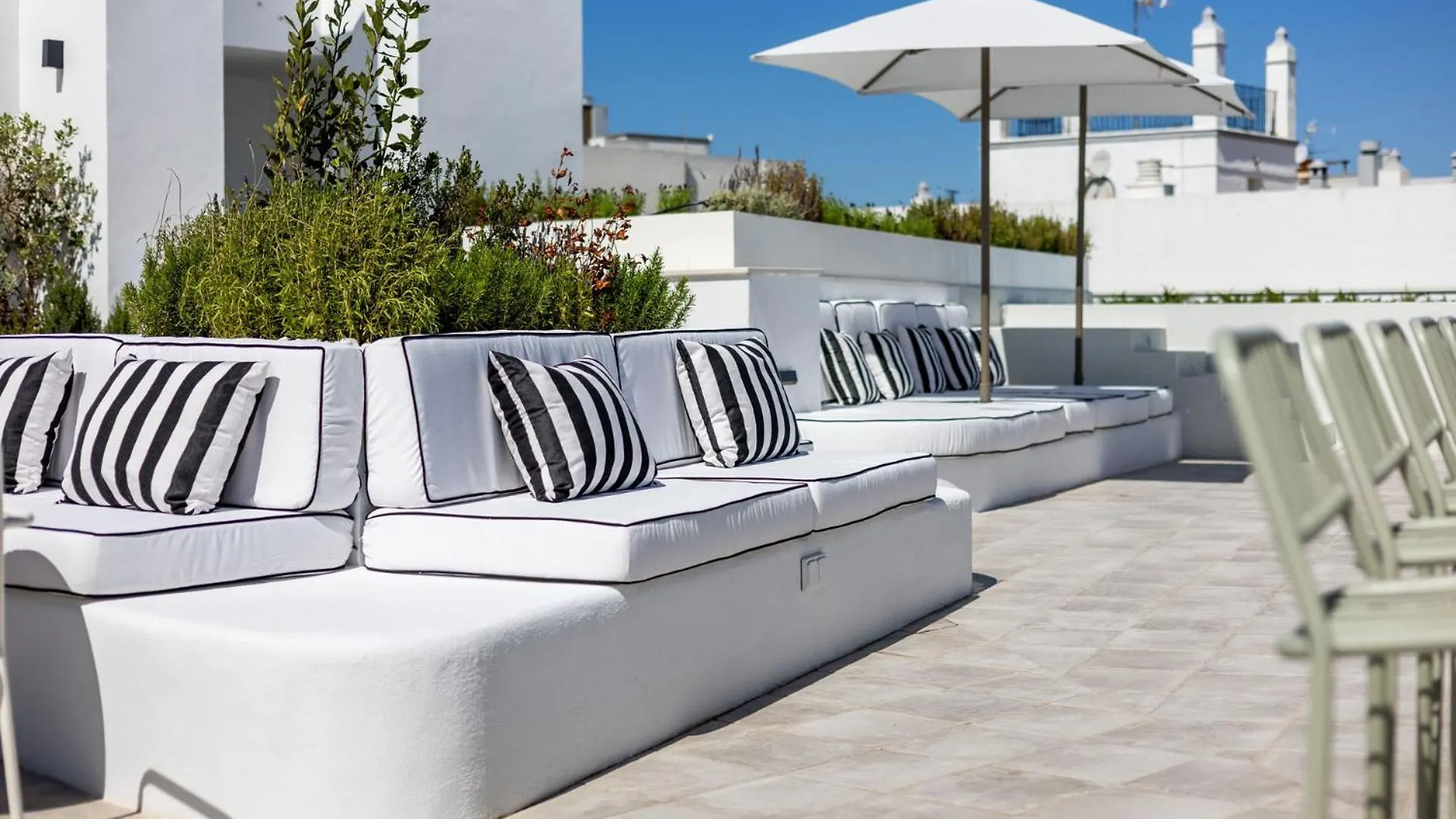 Casa De La Vega Suites Chiclana de la Frontera 0*,  Spain